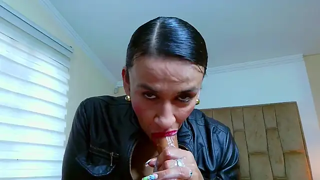 Chat XXX en directo de NICOL-JARAMILLO