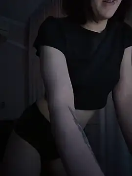 Show modela _PixelQueen_ na web-kameri