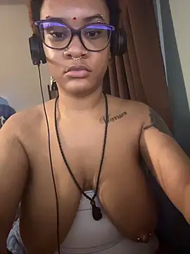 nickytheehawtie Live XXX-chat