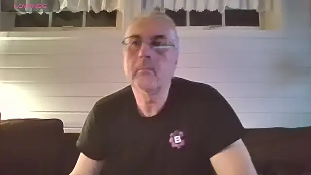 gillettegel's Live XXX Chat