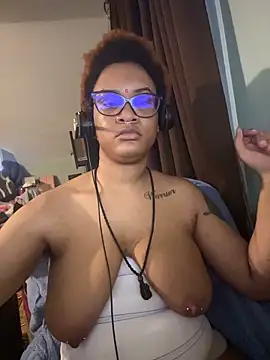 Czat XXX na żywo – nickytheehawtie