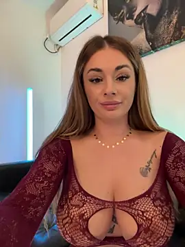 IsabellaEtthann Webbikameraesitys