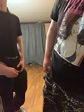 desiredude9's Webcam Show