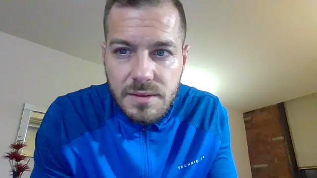 THE_CHEEKY_ALPHAn Live XXX chat