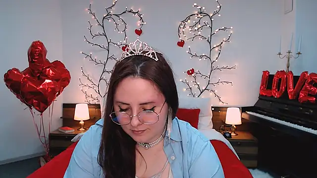 Chat +18 de Hennessy_bunny ao vivo