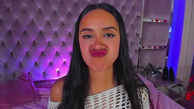 Harii_02: онлайн-секс-чат