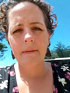 Czat XXX na żywo – emiliemilf