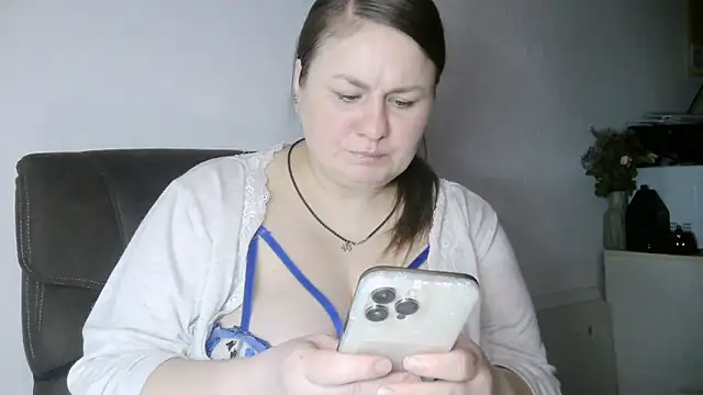 Chatroom XXX en direct de MartaXLove