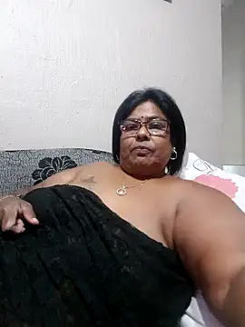 Živý XXX chat mileesha