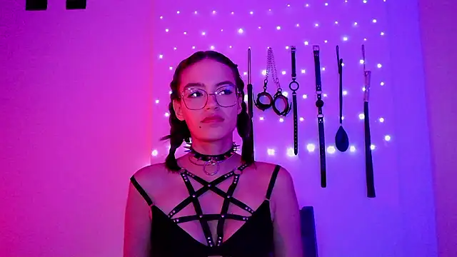 Chat XXX ao vivo de nina_kink