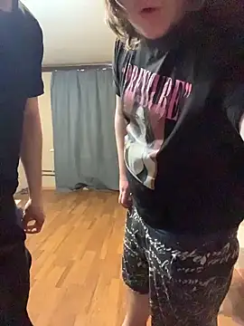 desiredude9 Live XXX-Chat