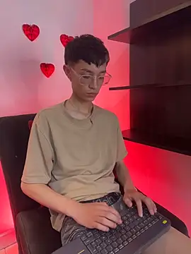 Skinny_Office Webcam show