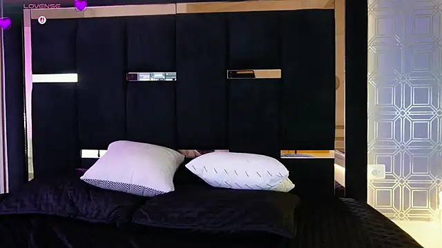 Dark_Eros_n Webbikameraesitys