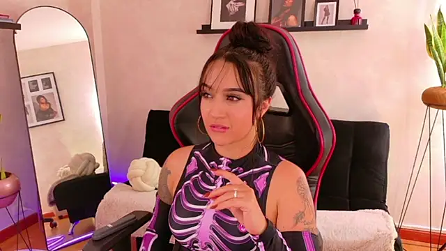 EmmyEvans1 现场XXX聊天