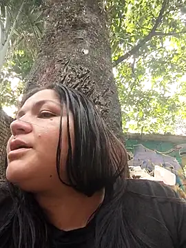 Lau_curvy69's Live XXX Chat