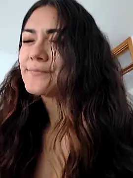 Chat +18 de Freyarosse ao vivo