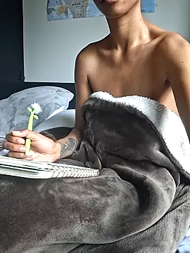 Chat XXX en directo de Cinnamonbunn