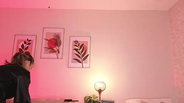 Онлайн чат XXX DahianaWalcott