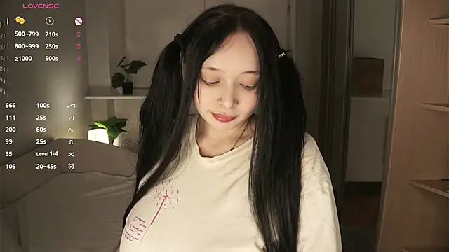 HannaHayles Adlı Modelin Canlı XXX Sohbeti