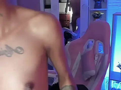 Živý XXX chat KarlaSlutSkinny__