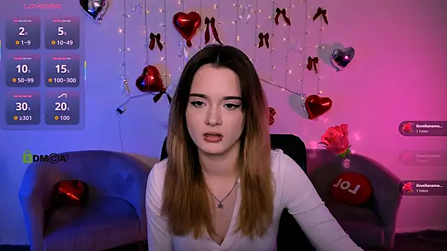 liana_kisses 现场XXX聊天