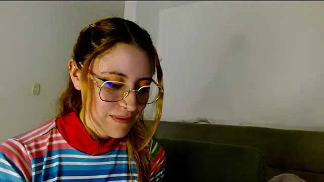 Juls_winter_ Live XXX Chat