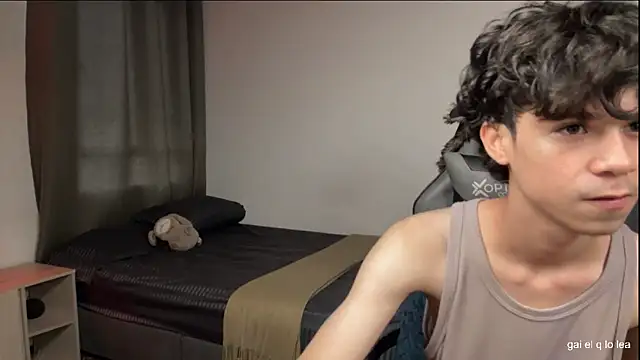 OopsAgain_ Adlı Modelin Canlı XXX Sohbeti