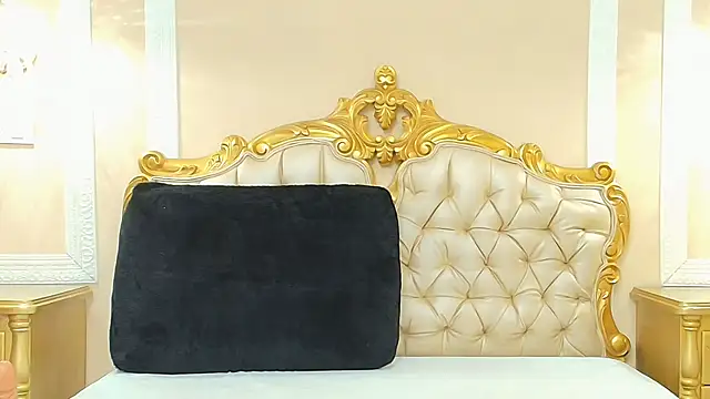 Chat XXX Live MayaBaker