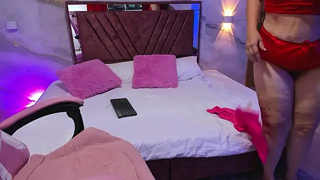 Chat XXX ao vivo de mia_naugthy4