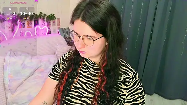 ss-katekisa-ss Chat XXX in diretta