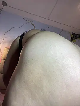 Chat XXX en directo de Lia_sexx