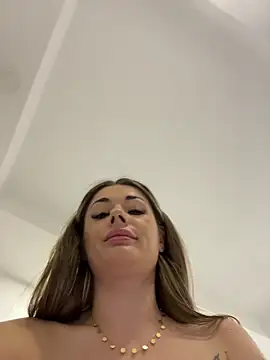 IsabellaEtthan's Live XXX Chat