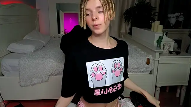 Kudi_Minnt Adlı Modelin Web Kamerası Şovu