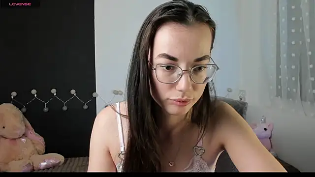 EmmaJacsonのライブXXXチャット