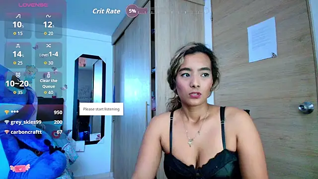 XXX chat uživo modela megan_collins96