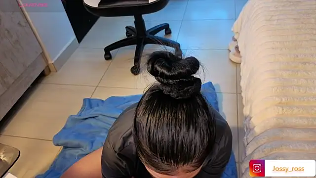 Victoryyy_: онлайн-секс-чат