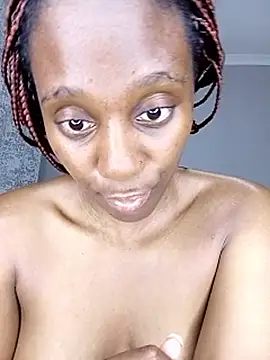 Lucy_Blacksilk Live XXX-chat