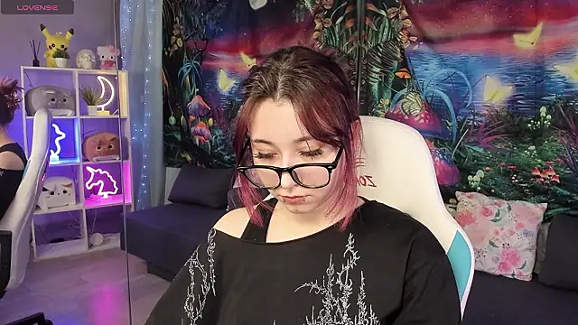 Chat +18 de ClaraParks ao vivo