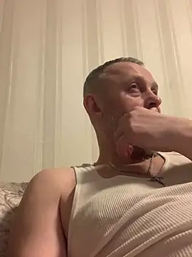 Chatroom XXX en direct de Frosl