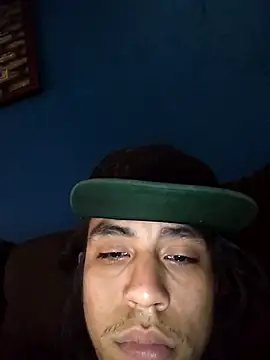 AlexAlejandro13 现场XXX聊天