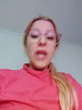 Czat XXX na żywo – blondyruby