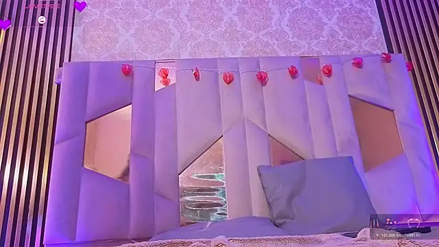 kristen_tay: онлайн-секс-чат