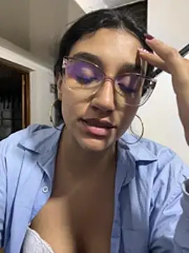 ValentiinaCruzのライブXXXチャット