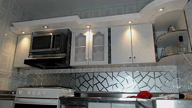 CrisOzzz webcam show