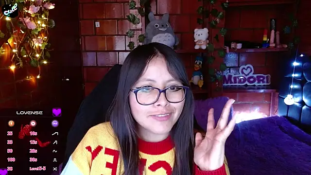 MidoriQuiinn: онлайн-секс-чат