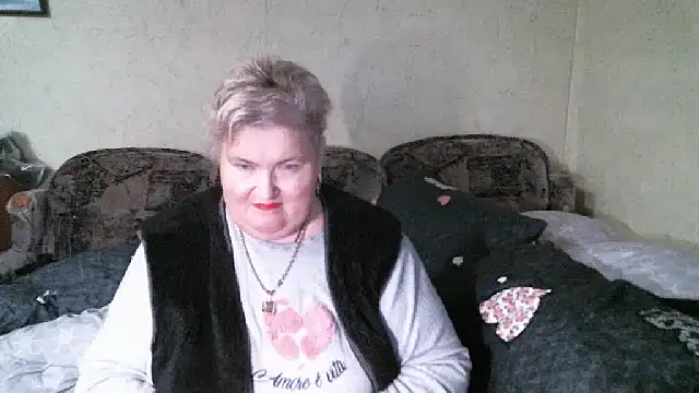 Lana555 即時 XXX 聊天