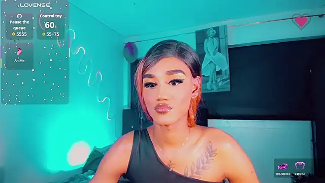 Kendall_hornyy élő XXX-chatje