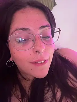 Mizztikaa Live XXX-chat