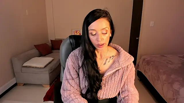 Chat +18 de Kristen_Garner ao vivo