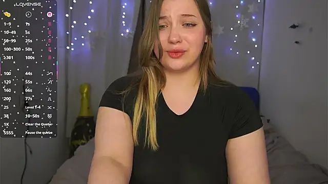 CuteSharloti Live XXX Chat